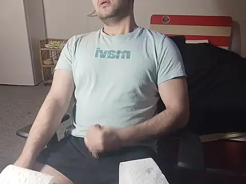 mrKerem123 online show from April 17, 4:42 pm