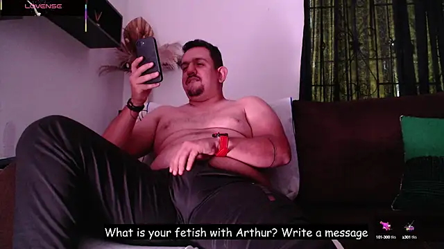Snapshot of arthur_94 chatting on October 5, 7:51 pm arthur 94 online show from October 5, 7:51 pm