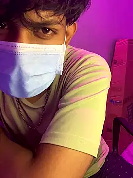 Vampiredaddy  online show from October 30, 4:30 pm