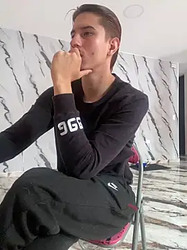 oliver Lz online show from February 13, 3:39 pm