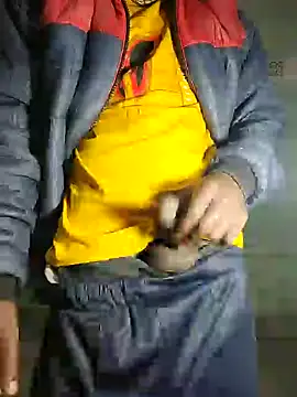 Snapshot of Hunter_boy9 chatting on January 3, 11:44 pm Hunter boy9 online show from January 3, 11:44 pm