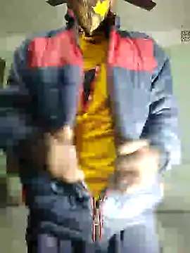 Snapshot of Hunter_boy9 chatting on January 3, 12:54 am Hunter boy9 online show from January 3, 12:54 am