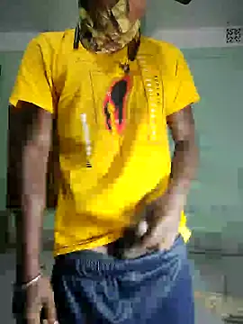 Snapshot of Hunter_boy9 chatting on January 1, 10:46 pm Hunter boy9 online show from January 1, 10:46 pm