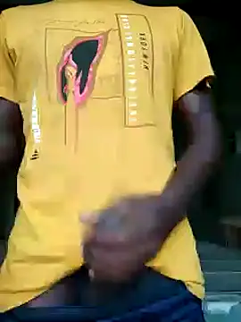 Snapshot of Hunter_boy9 chatting on February 25, 12:47 am Hunter boy9 online show from February 25, 12:47 am