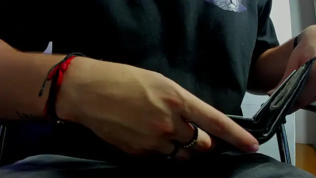 danielclarton1 online show from October 23, 5:44 am