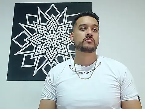  CHRIS-DENNIS  online show from April 10, 1:45 am