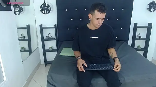 alejo chavez online show from September 9, 12:26 pm