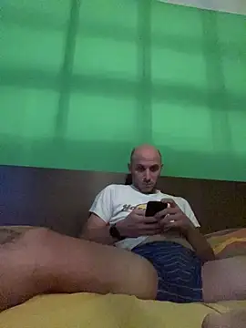 Snapshot of tubfunaske chatting on October 24, 6:09 pm tubfunaske online show from October 24, 6:09 pm