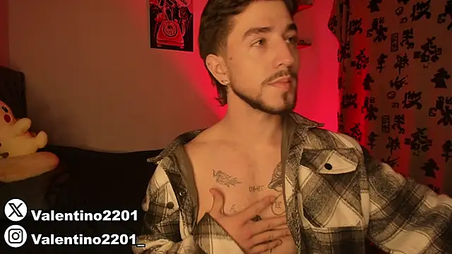 Snapshot of Valentino_Xander chatting on March 14, 11:30 pm Valentino Xander online show from March 14, 11:30 pm
