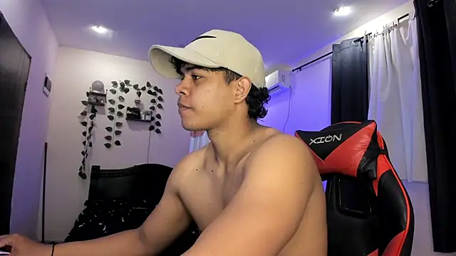 johan beley  online show from April 11, 5:05 pm