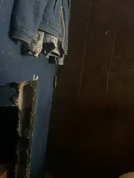 YouBad boy31 online show from December 20, 12:16 pm