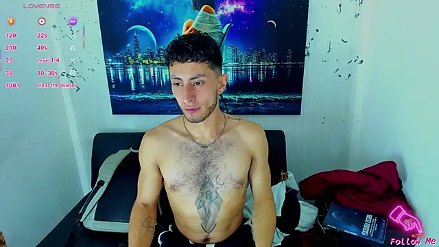 Piggy Eddy online show from November 13, 5:23 am