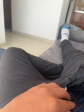 marioduran03 online show from January 22, 7:56 pm