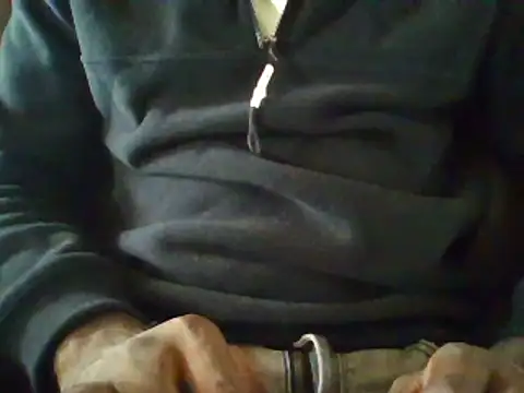 Snapshot of TheeMassageMobileSpa chatting on February 19, 10:56 am TheeMassageMobileSpa online show from February 19, 10:56 am