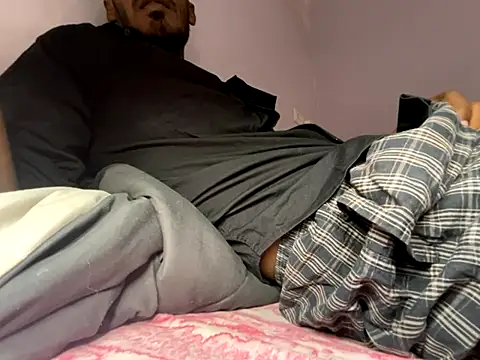 nycg0999 online show from November 6, 8:12 pm