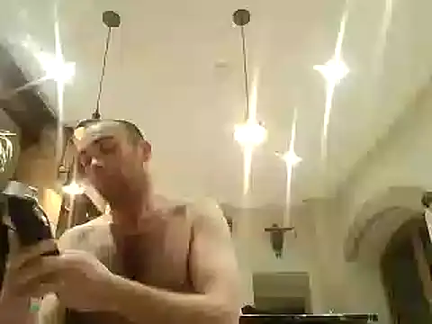 Snapshot of DrbigdickUK chatting on January 9, 6:26 pm DrbigdickUK online show from January 9, 6:26 pm