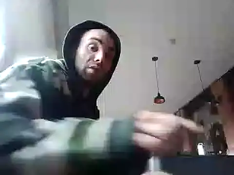 Snapshot of DrbigdickUK chatting on January 6, 11:18 am DrbigdickUK online show from January 6, 11:18 am