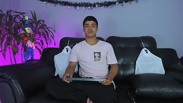 Rob saenz  online show from October 20, 1:15 pm