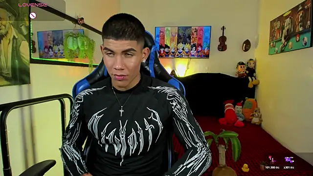 Damian latinxxx online show from April 30, 8:57 pm