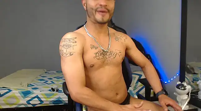 Sebastian lugo online show from March 6, 8:27 pm