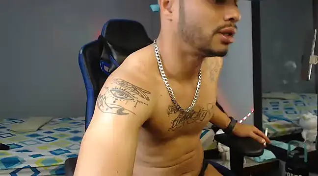 Sebastian lugo online show from March 3, 12:12 am