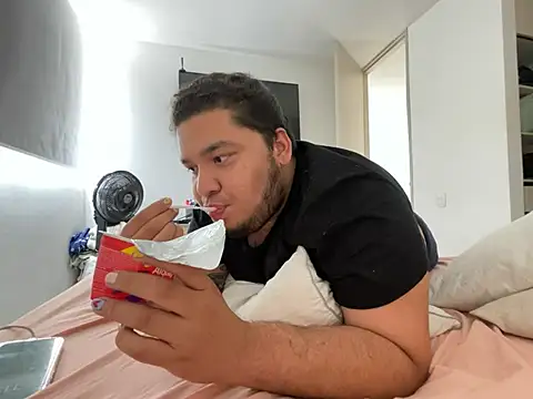 chavarro889 online show from February 20, 4:36 pm