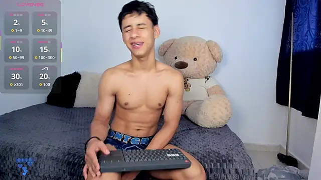 LittleParker online show from December 14, 12:45 pm