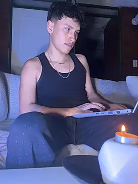 pipeynick online show from April 15, 10:53 pm