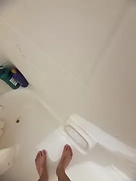 Bartelemi online show from April 27, 4:53 am