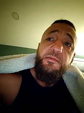 Reeeks69 online show from April 5, 3:47 am