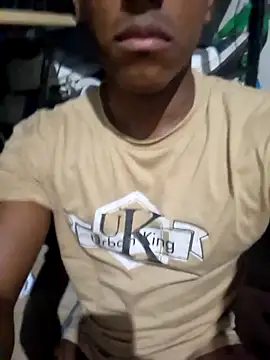 fertyo10 online show from March 18, 11:42 pm