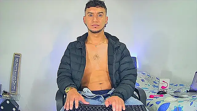 Kevin Torres online show from February 11, 12:54 pm