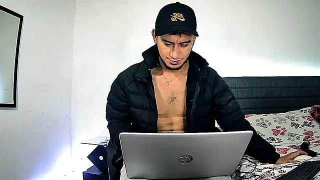 Kevin Torres online show from December 15, 12:07 am