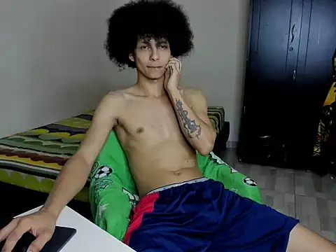 cardrey05 online show from February 28, 9:03 pm