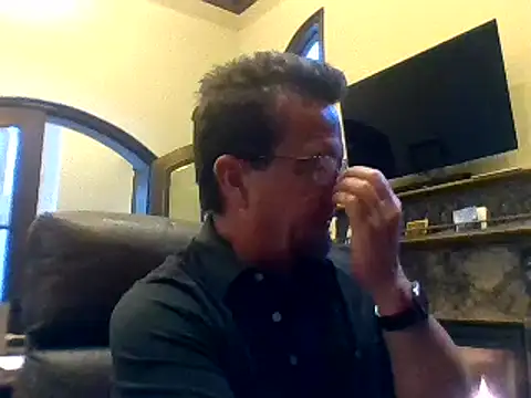 Snapshot of sluttydylan chatting on December 17, 11:27 pm sluttydylan online show from December 17, 11:27 pm