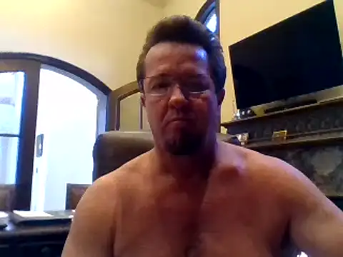Snapshot of sluttydylan chatting on January 14, 7:43 pm sluttydylan online show from January 14, 7:43 pm