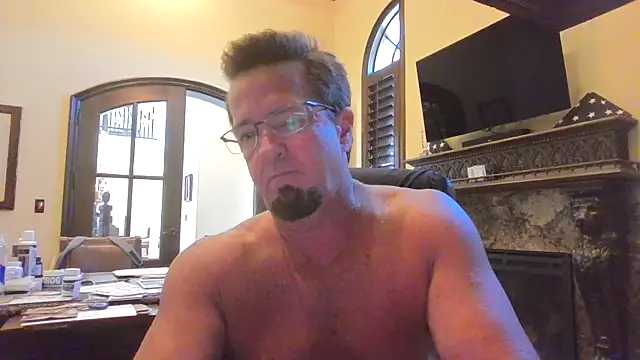 sluttydylan online show from April 28, 6:12 pm