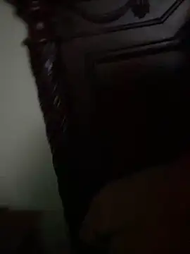 sluttydylan online show from April 27, 5:37 am