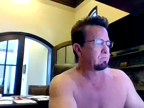 Snapshot of sluttydylan chatting on March 18, 5:33 pm sluttydylan online show from March 18, 5:33 pm