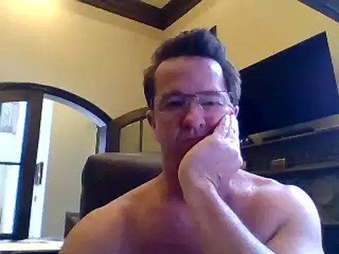 Snapshot of sluttydylan chatting on February 6, 7:51 pm sluttydylan online show from February 6, 7:51 pm