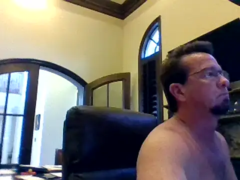 Snapshot of sluttydylan chatting on February 24, 8:58 pm sluttydylan online show from February 24, 8:58 pm