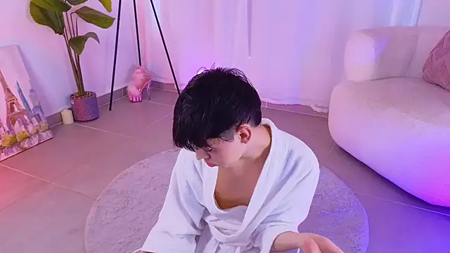 Snapshot of sebbyrose chatting on September 23, 7:24 pm sebbyrose online show from September 23, 7:24 pm