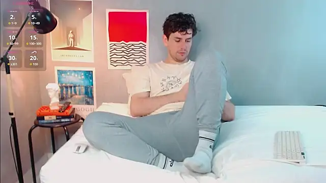 Elio555 online show from January 6, 7:51 pm