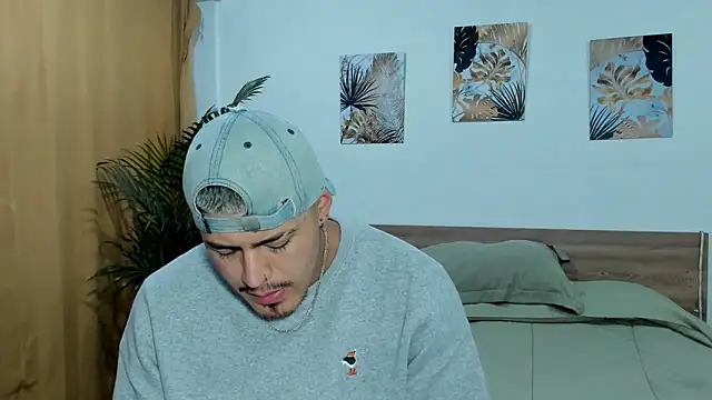 Snapshot of Baltazar_Dupont chatting on March 14, 12:29 pm Baltazar Dupont online show from March 14, 12:29 pm