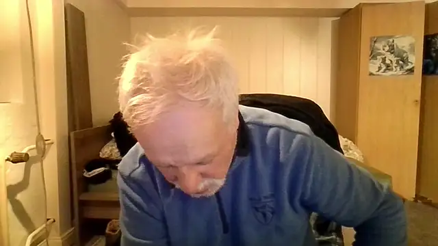 Sammy1660 online show from May 4, 9:49 pm
