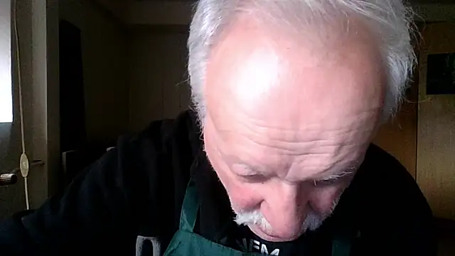 Sammy1660 online show from May 8, 1:33 pm