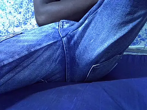 Snapshot of KING_SQUIRT chatting on October 19, 10:51 am KING SQUIRT online show from October 19, 10:51 am