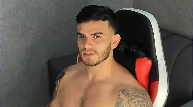 Snapshot of Ricardogo19 chatting on February 23, 5:14 pm Ricardogo19 online show from February 23, 5:14 pm