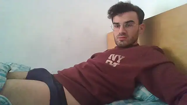 erikamavrik online show from January 7, 7:57 am