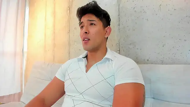 Snapshot of Alan_greek_1 chatting on March 3, 12:21 pm Alan greek 1 online show from March 3, 12:21 pm